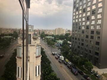 Фото номера Односпальная кровать в общем номере для мужчин и женщин Хостелы Mil Pasos Penthouse Hostel г. Бухарест 21