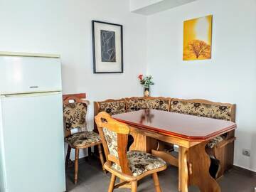 Фото номера Вилла с 1 спальней Виллы Quiet Garden 1st Floor г. Бухарест 12