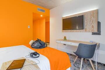 Фото номера Стандартный двухместный номер с 1 кроватью Отель ibis Styles Bucharest City Center г. Бухарест 10