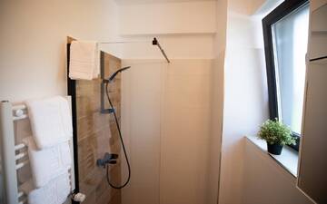 Фото номера Двухместный номер с 1 кроватью и балконом Апарт-отели Urban 7 Residence г. Бухарест 8