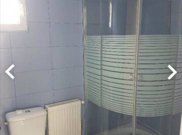 Фото номера Двухместный номер Делюкс с 1 кроватью или 2 отдельными кроватями и балконом Гостевой дом LUK г. Бухарест 15
