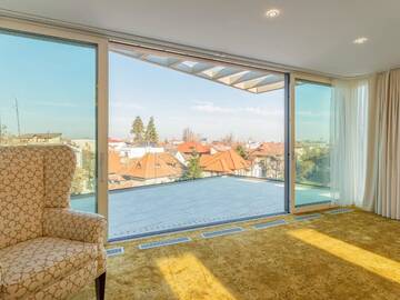 Фото номера Deluxe Top Floor Suite with Terrace Отель Pergola Boutique Hotel г. Бухарест 14