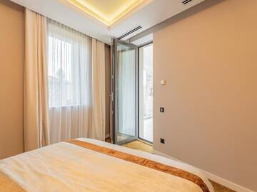 Фото номера Суперлюкс с балконом Отель Pergola Boutique Hotel г. Бухарест 6