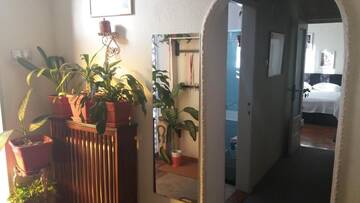 Фото номера Четырехместный номер с собственной ванной комнатой Гостевой дом 12 Residence Cotroceni г. Бухарест 23