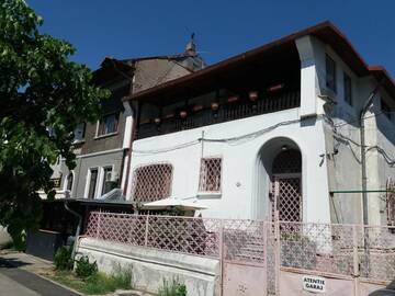 Фото номера Четырехместный номер с собственной ванной комнатой Гостевой дом 12 Residence Cotroceni г. Бухарест 14