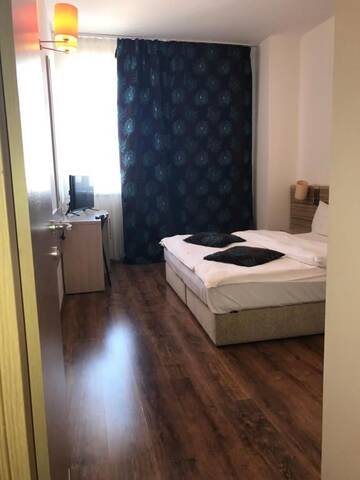 Фото номера Апартаменты с 1 спальней Апарт-отели Platinum Rooms ApartHotel г. Бухарест 13