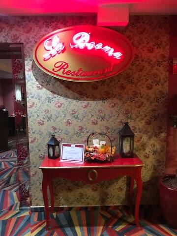 Фото номера Апартаменты с 1 спальней Апарт-отели Platinum Rooms ApartHotel г. Бухарест 25