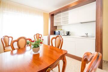 Фото номера Президентский люкс Отель Studio One Accommodation Suites г. Бухарест 8