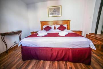 Фото номера Двухместный номер с 1 кроватью Гостевой дом Bliss Residence - Parliament г. Бухарест 25