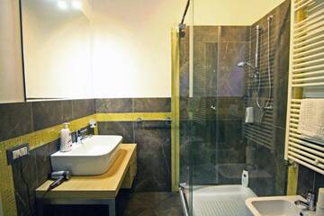 Фото номера Апартаменты Делюкс с 1 спальней Отель Harmony Residence г. Бухарест 10