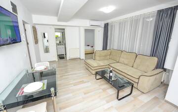Фото номера Люкс с 1 спальней Отель Harmony Suites г. Бухарест 19
