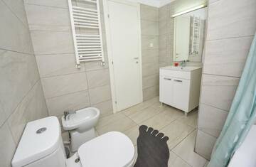 Фото номера Апартаменты с 1 спальней Отель Harmony Suites г. Бухарест 10