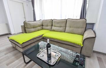 Фото номера Люкс с террасой Отель Harmony Suites г. Бухарест 3