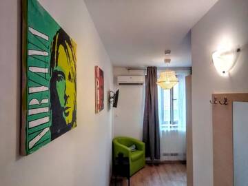 Фото номера Улучшенный одноместный номер Гостевой дом Central Guesthouse г. Бухарест 4
