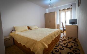 Фото номера Двухместный номер с 1 кроватью Отель Hotel Foisor г. Бухарест 8