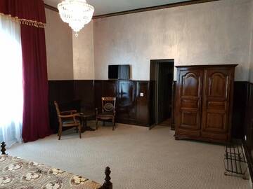 Фото номера Стандартный двухместный номер с 1 кроватью Отель NF Palace Old City Bucharest г. Бухарест 23