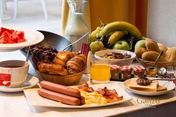 Фото номера Двухместный номер с 1 кроватью Отель Ganzo Boutique Hotel г. Бухарест 30