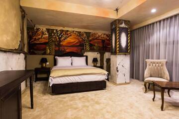 Фото номера Двухместный номер «Премиум» с 1 кроватью Отель Ganzo Boutique Hotel г. Бухарест 12