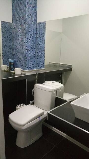 Фото номера Двухместный номер Делюкс с 1 кроватью и ванной Гостевой дом Hello Villa г. Бухарест 9