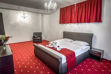 Фото номера Люкс с 2 спальнями Отель Hotel Elisabeta г. Бухарест 4