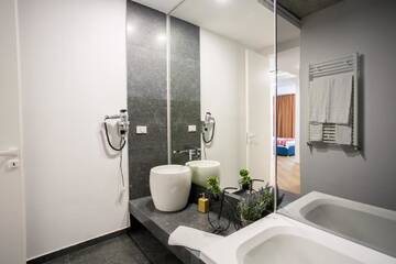 Фото номера Paradise Duplex Апарт-отели Novum Aparthotel г. Бухарест 7