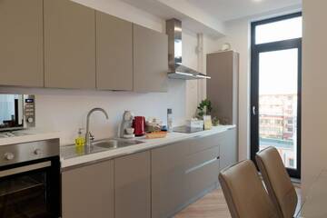 Фото номера Two-Bedroom Apartment Top View Апарт-отели Novum Aparthotel г. Бухарест 5
