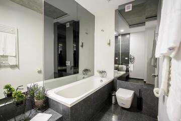 Фото номера Paradise Duplex Апарт-отели Novum Aparthotel г. Бухарест 5