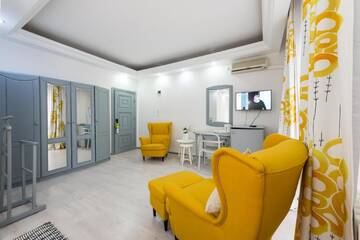 Фото номера Улучшенный двухместный номер с 1 кроватью Отель Relax Comfort Suites Hotel г. Бухарест 7