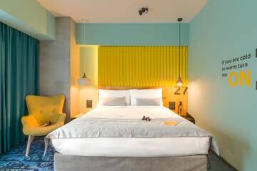 Фото номера Стандартный двухместный номер с 1 кроватью Отель ibis Styles Bucharest Erbas г. Бухарест 4