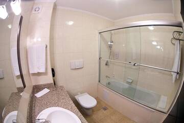 Фото номера Двухместный номер с 1 кроватью Отель Hotel Tecadra г. Бухарест 15