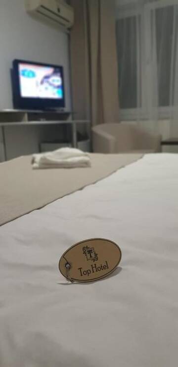 Фото номера Улучшенный двухместный номер с 1 кроватью Отель Hotel Top Central г. Бухарест 23