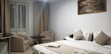 Фото номера Улучшенный двухместный номер с 1 кроватью Отель Hotel Top Central г. Бухарест 21