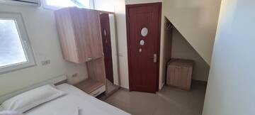 Фото номера Одноместный номер эконом-класса Отель Hotel Top Central г. Бухарест 8