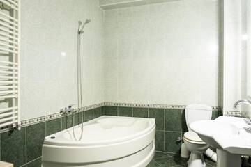 Фото номера Улучшенный двухместный номер с 1 кроватью Отель Casa Gabriela г. Бухарест 22