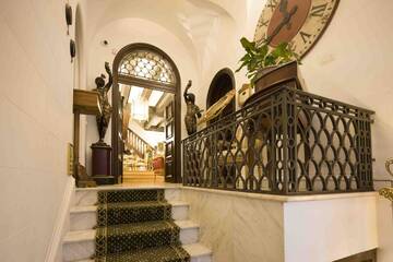 Фотографии Отель Scala Boutique-Hotel г. Бухарест (Румыния) №2 Фото Отель Scala Boutique-Hotel г. Бухарест 2