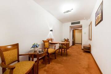 Фото номера Полулюкс Отель Hotel Duke Romana г. Бухарест 13