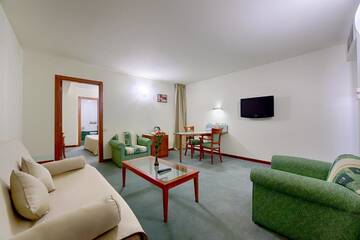 Фото номера Люкс Отель Hotel Duke Romana г. Бухарест 3