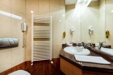 Фото номера Полулюкс Отель Hotel Duke Romana г. Бухарест 4