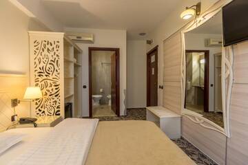 Фото номера Стандартный одноместный номер Отель Siqua Hotel г. Бухарест 3