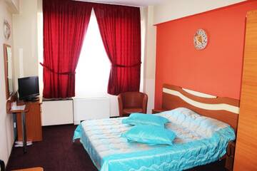 Фото номера Стандартный одноместный номер Отель Elizeu Hotel г. Бухарест 7