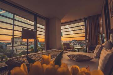 Фото Отель Golden Tulip Victoria Bucharest г. Бухарест 1