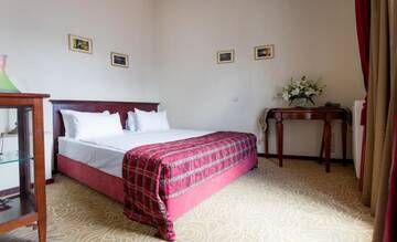 Фото номера Стандартный двухместный номер с 1 кроватью Отель Hotel Venezia by Zeus International г. Бухарест 9