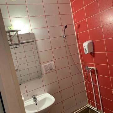 Фото номера Двухместный номер с 1 кроватью Отель Hotel Funnytime г. Бухарест 19