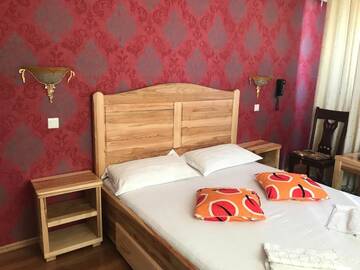 Фото номера Двухместный номер с 1 кроватью Отель Hotel Funnytime г. Бухарест 24