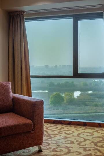 Фото номера Полулюкс Отель RIN Grand Hotel г. Бухарест 2