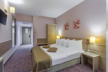Фото номера Superior Double Room with Delta View Отель RIN Grand Hotel г. Бухарест 3