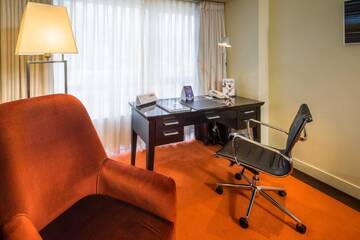 Фото номера Номер «Премиум» Отель Radisson Blu Hotel Bucharest г. Бухарест 2
