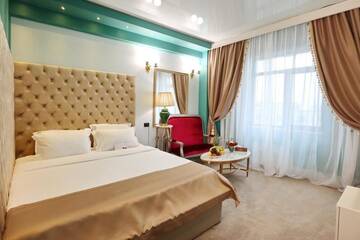 Фото номера Номер Делюкс с кроватью размера «queen-size» Отель Phoenicia Grand Hotel г. Бухарест 9
