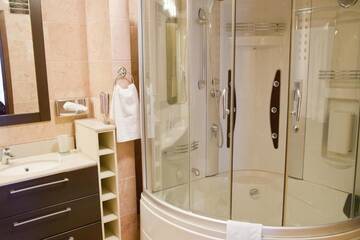 Фото номера Королевские апартаменты Отель Phoenicia Grand Hotel г. Бухарест 6