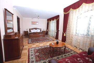 Фото номера Королевские апартаменты Отель Phoenicia Grand Hotel г. Бухарест 4